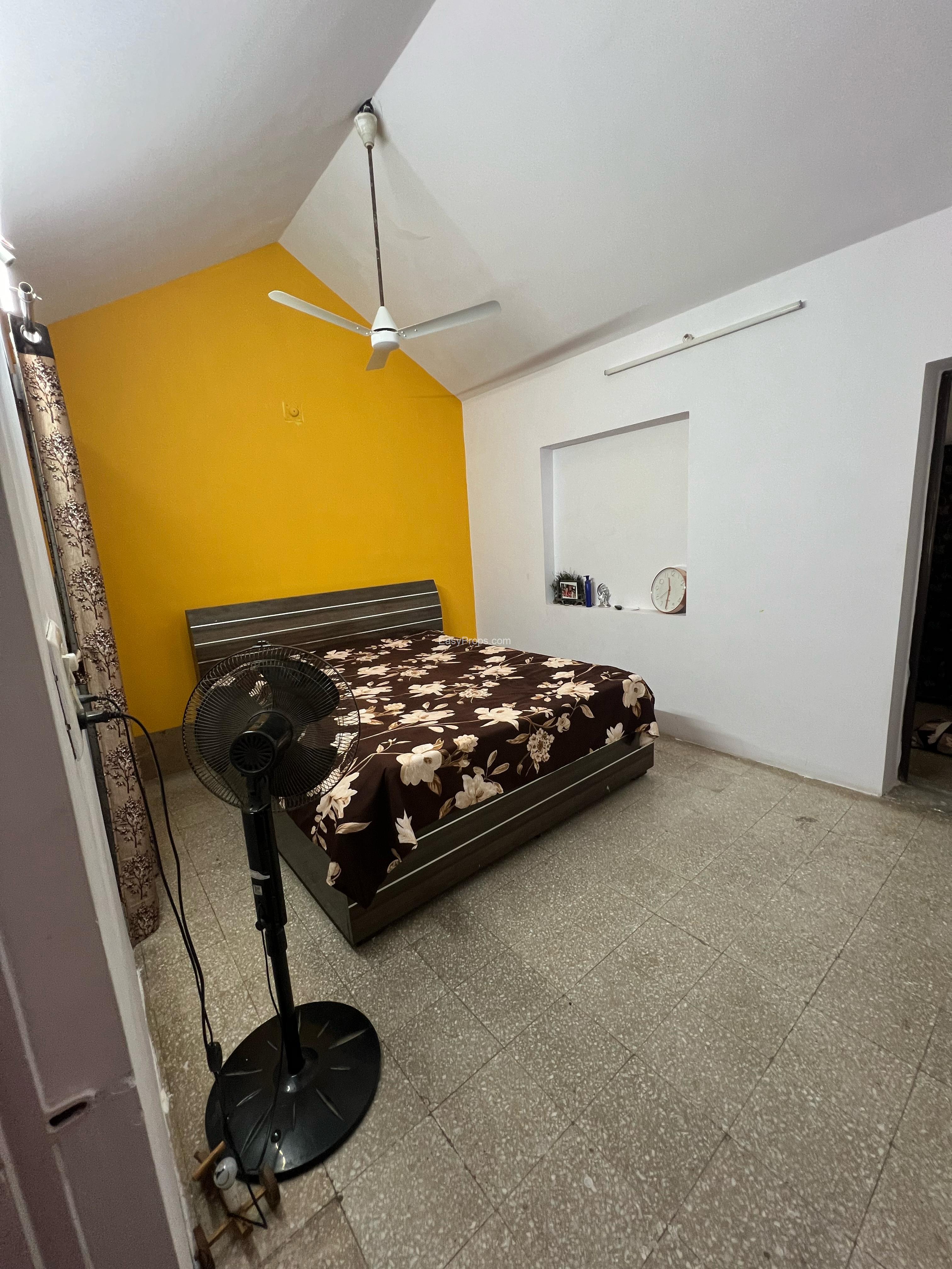 3 Bhk Raw house on Sell 